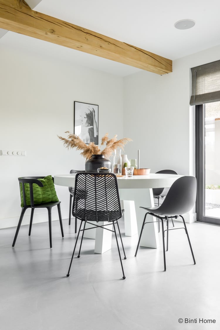 Keuken inrichting : botanisch geinspireerd met zwart, groen en hout