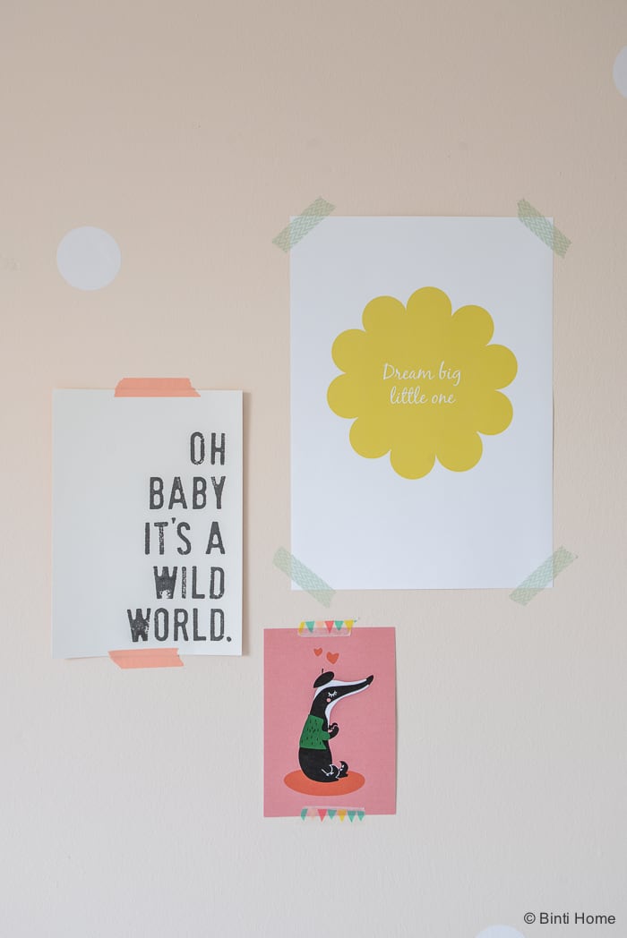 Babykamer teksten prints zachte pasteltinten Binti Home Blog ©BintiHome
