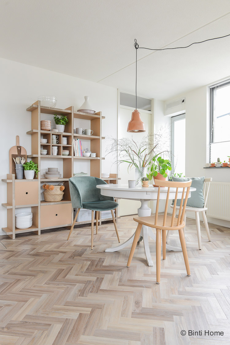 Wonderbaar Interieurtrend : Ronde eettafel in de woonkamer staat gezellig! DN-02